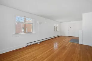 77 Locust St, Holyoke, MA 01040 - Photo 16