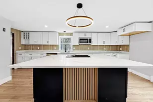 21 Burlington Rd, Billerica, MA 01821 - Photo 18