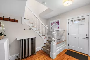 36 Chester St, Melrose, MA 02176 - Photo 4