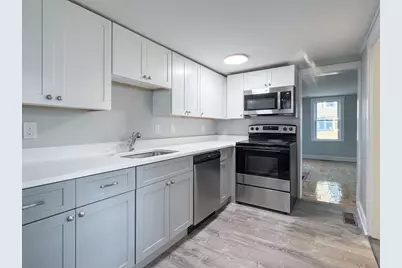 25 Common Street #1, Weymouth, MA 02188 - Photo 4