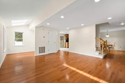 18 Blueberry Lane, Hudson, MA 01749 - Photo 4