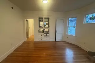 26 Roseclair St, Boston, MA 02125 - Photo 6