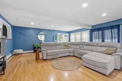 51 Old City Rd, Townsend, MA 01474 - Photo 2