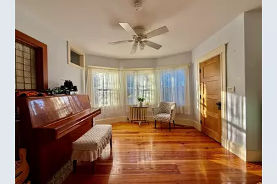 10 Wedge Pond Rd #10, Winchester, MA 01890 - Photo 4