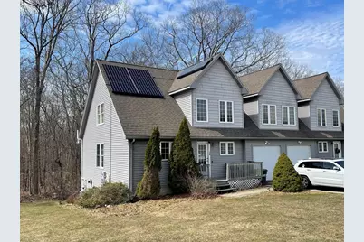 18 Misty Meadow Ln #B, Oxford, MA 01540 - Photo 2