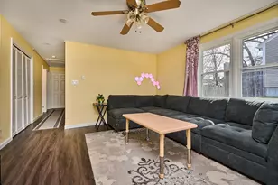 71 Ann St, Chicopee, MA 01020 - Photo 4