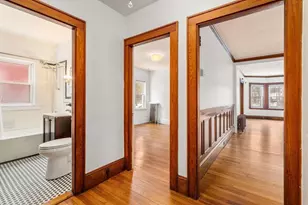 27-28 Seagrave Rd, Cambridge, MA 02140 - Photo 12