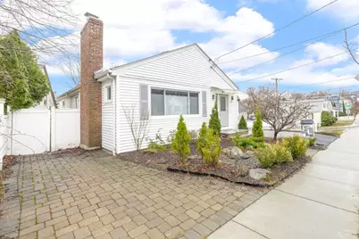68 Highland Ave, Watertown, MA 02472 - Photo 24