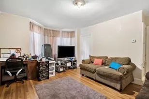 101 Lowell St, Peabody, MA 01960 - Photo 8