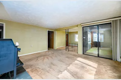 1138 Wachusett St, Holden, MA 01522 - Photo 8