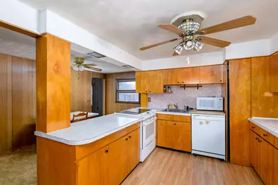 1138 Wachusett St, Holden, MA 01520 - Photo 4