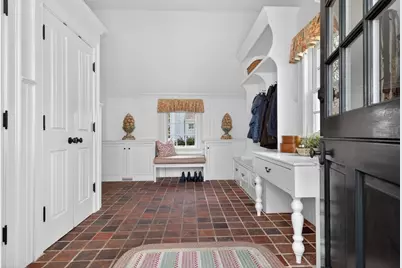 1 Buckingham Ter, Wellesley, MA 02482 - Photo 18