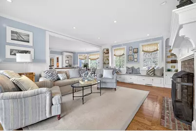 1 Buckingham Ter, Wellesley, MA 02482 - Photo 14