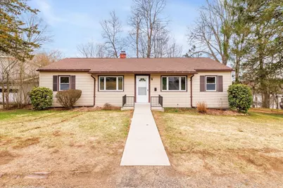 26 Roosevelt Dr, Southbridge, MA 01550 - Photo 1