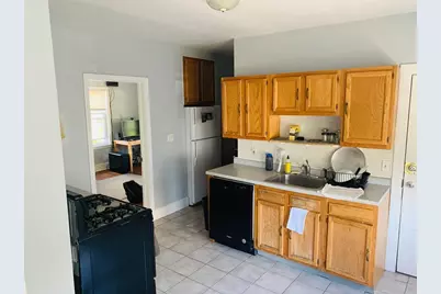 48 Cypress St #2, Watertown, MA 02472 - Photo 2