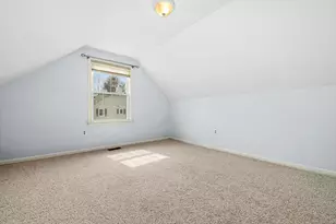 401 Forest Park Dr, Auburn, MA 01501 - Photo 22