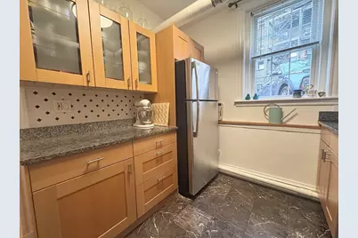 139 Beaconsfield #1B, Brookline, MA 02445 - Photo 2