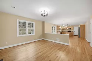 1048 Main Rd, Granville, MA 01034 - Photo 10