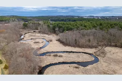 390 Hudson St, Northborough, MA 01532 - Photo 36