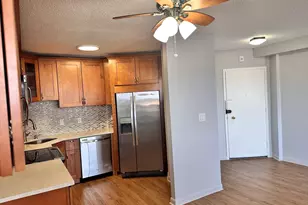 300 Lynn Shore Dr, Lynn, MA 01902 - Photo 10