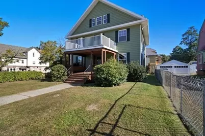 95 Dickinson St, Springfield, MA 01108 - Photo 2
