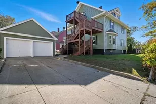 95 Dickinson St, Springfield, MA 01108 - Photo 38