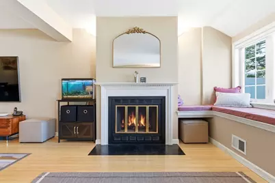 160 Pine St #11, Newton, MA 02466 - Photo 8