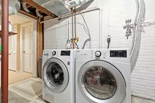 160 Pine St, Newton, MA 02466 - Photo 28