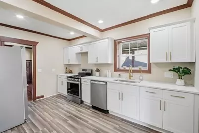 95 Dickinson St, Springfield, MA 01108 - Photo 34