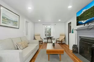 94 Spruce St, Framingham, MA 01701 - Photo 2