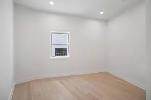 34 Salem St, Medford, MA 02155 - Photo 6