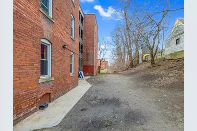 236-240 Locust St, Springfield, MA 01108 - Photo 8