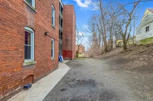 236-240 Locust St, Springfield, MA 01108 - Photo 8