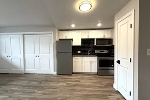 625 Main St, Reading, MA 01867 - Photo 1