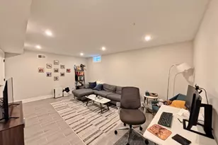 70 Gore St, Cambridge, MA 02141 - Photo 8