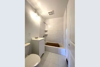 580 Salem Street #5, Wakefield, MA 01880 - Photo 4