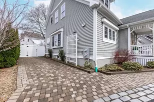 135 Sumner St, Quincy, MA 02169 - Photo 34