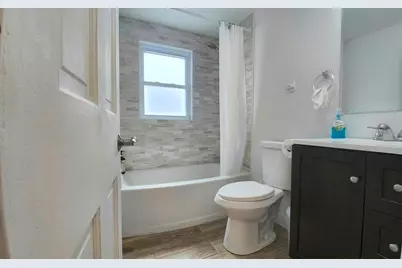 154 Dudley Oxford Rd, Dudley, MA 01571 - Photo 12