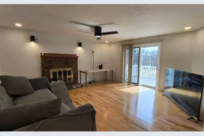 154 Dudley Oxford Rd, Dudley, MA 01571 - Photo 10