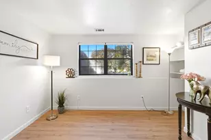 8 Jackson St, Quincy, MA 02169 - Photo 6