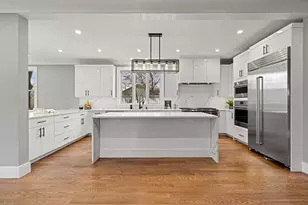 462 Waltham St, Newton, MA 02645 - Photo 6