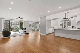 462 Waltham St, Newton, MA 02645 - Photo 4