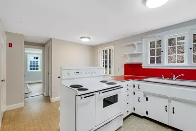 611 Franklin St, Melrose, MA 02176 - Photo 10