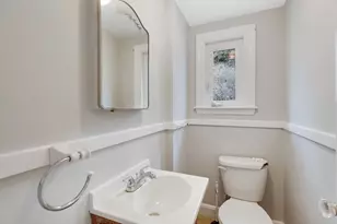 611 Franklin St, Melrose, MA 02176 - Photo 12