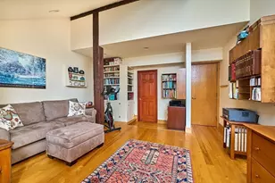 35 New South St, Northampton, MA 01060 - Photo 6