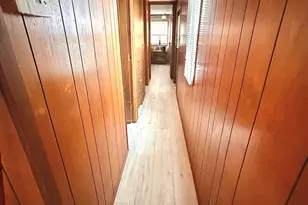 70 Shumway St, Springfield, MA 01119 - Photo 6