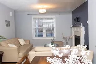 129 Quinapoxet St, Holden, MA 01522 - Photo 18