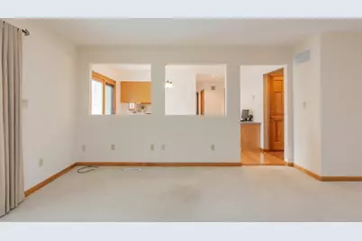 205 Perron Avenue, Somerset, MA 02726 - Photo 14