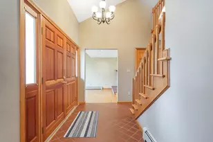 205 Perron Ave, Somerset, MA 02726 - Photo 18