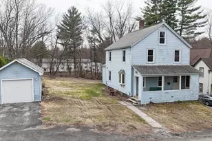 14 Dewey St, Easthampton, MA 01027 - Photo 4